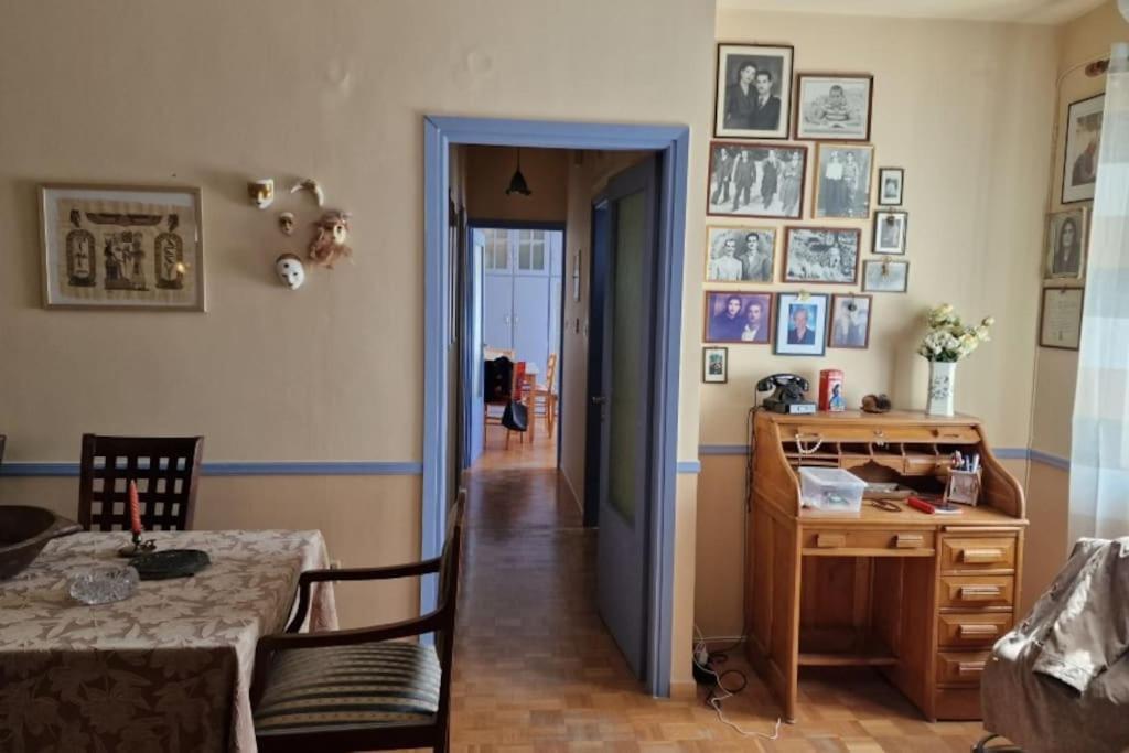 Classic Apartment In Calamata Exterior foto