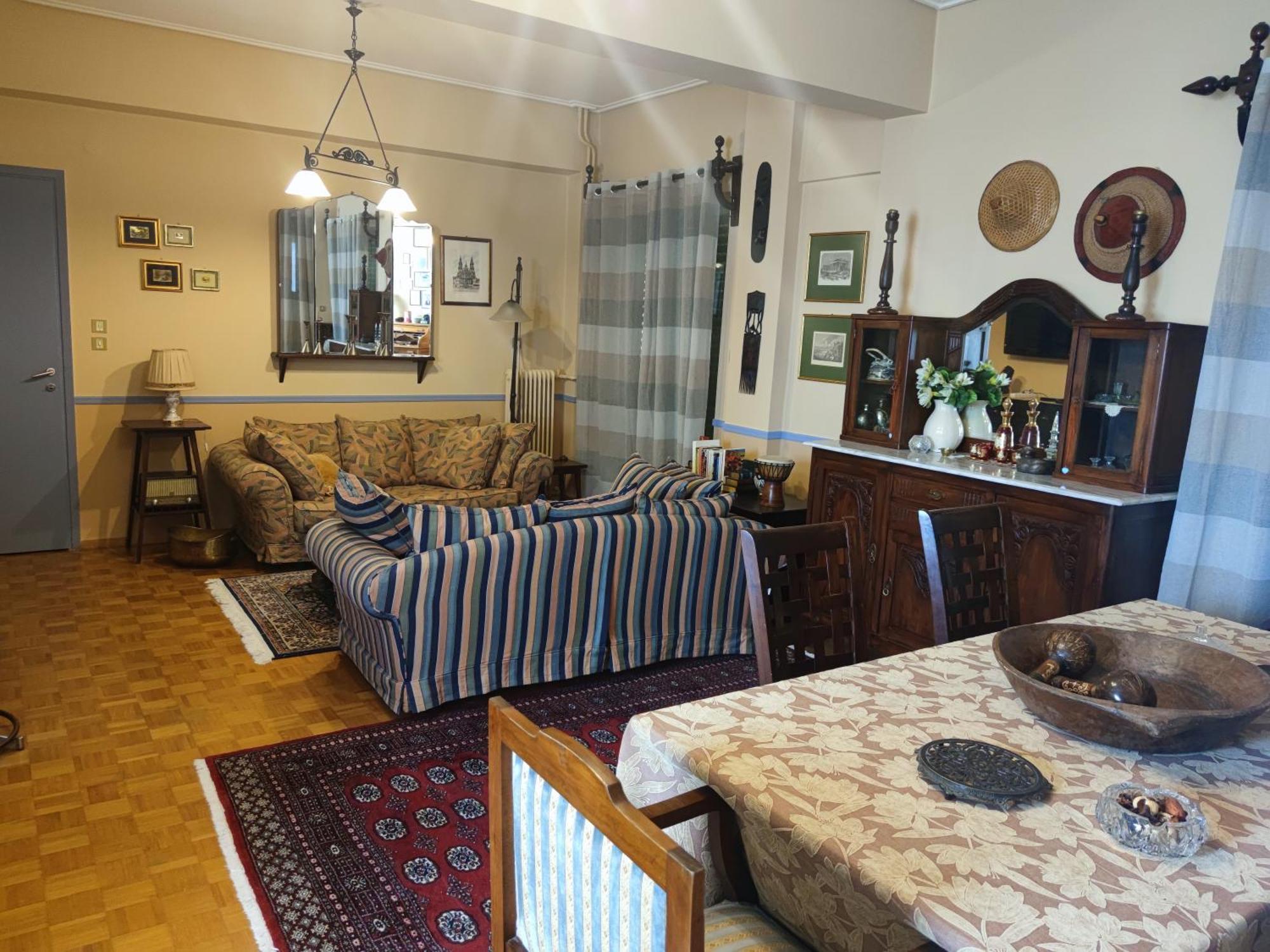Classic Apartment In Calamata Exterior foto